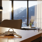 Llaves de un piso de alquiler asequible en Andorra